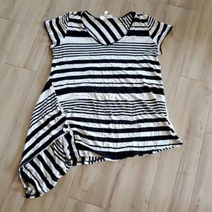 5/$15 Jessica Simpson Maternity Shirt size L